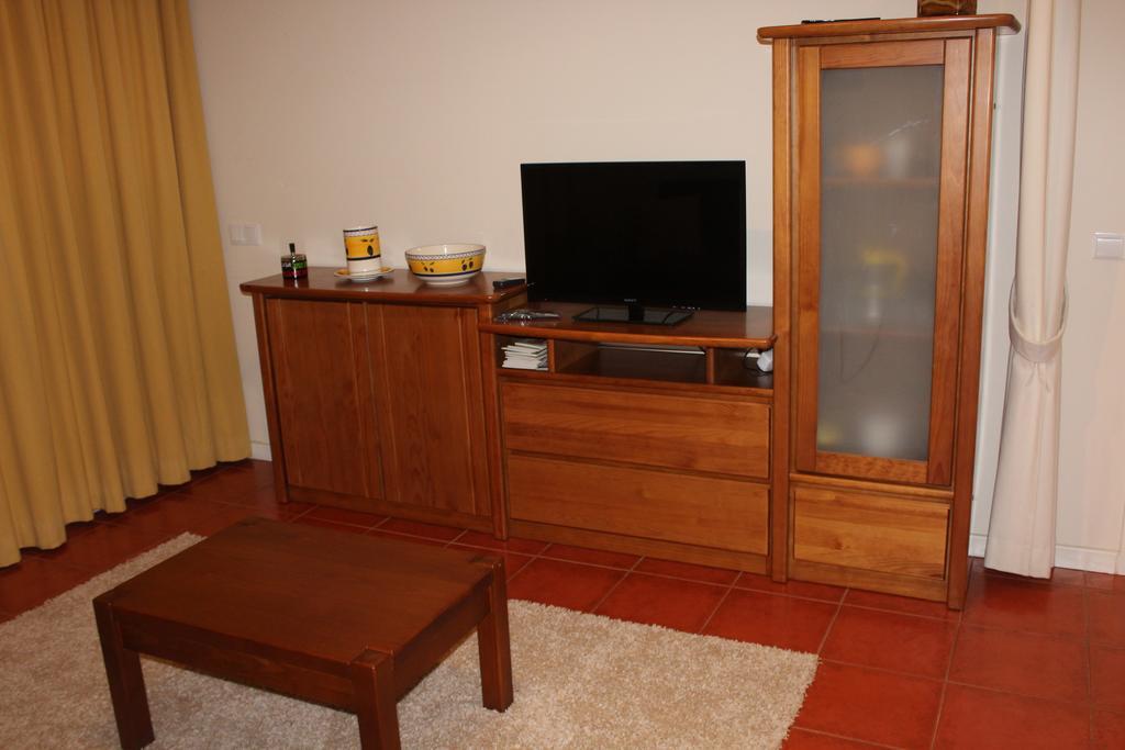Apartamentos Varandas Da Rocha بورتيماو الغرفة الصورة