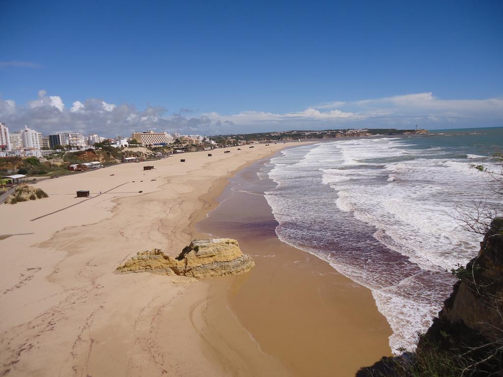 Apartamentos Varandas Da Rocha بورتيماو المظهر الخارجي الصورة