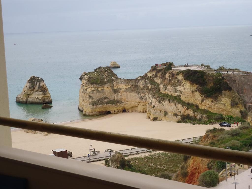 Apartamentos Varandas Da Rocha بورتيماو الغرفة الصورة