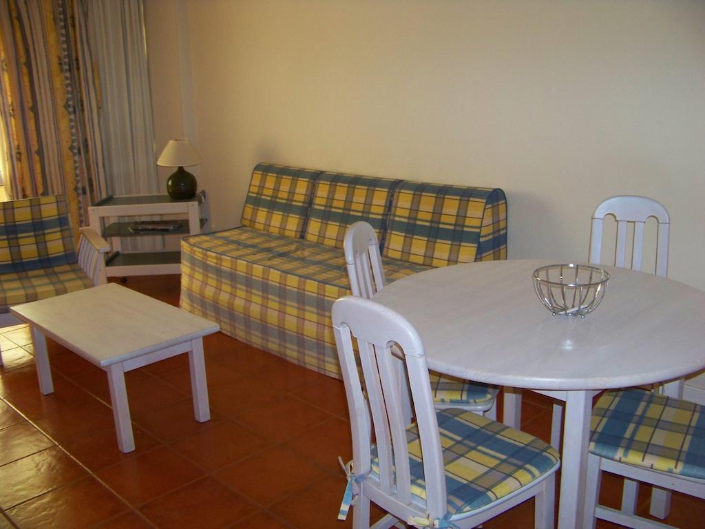 Apartamentos Varandas Da Rocha بورتيماو الغرفة الصورة